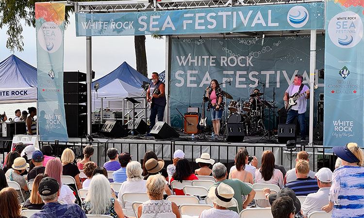 band on stage at White Rock Sea Festival