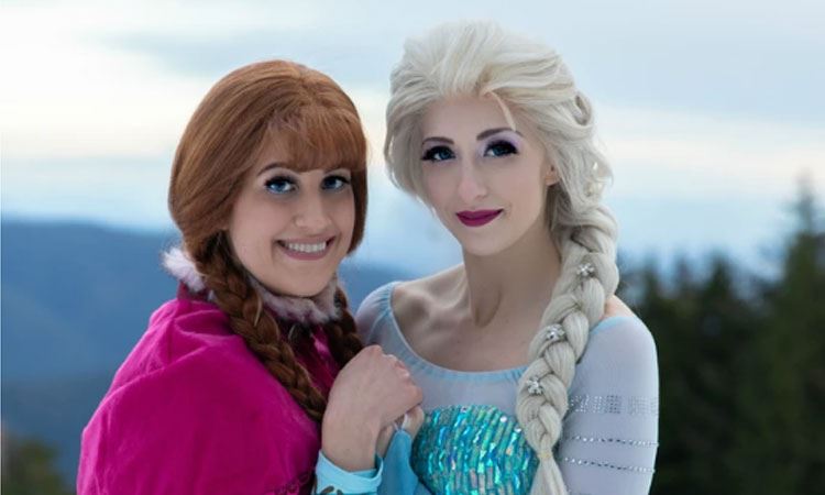 Snow sisters, Anna and Elsa